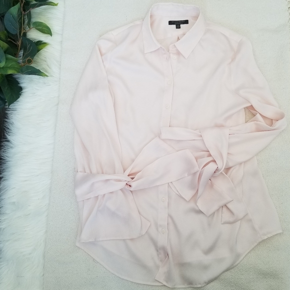 Banana Republic baby pink blouse - Picture 2 of 6